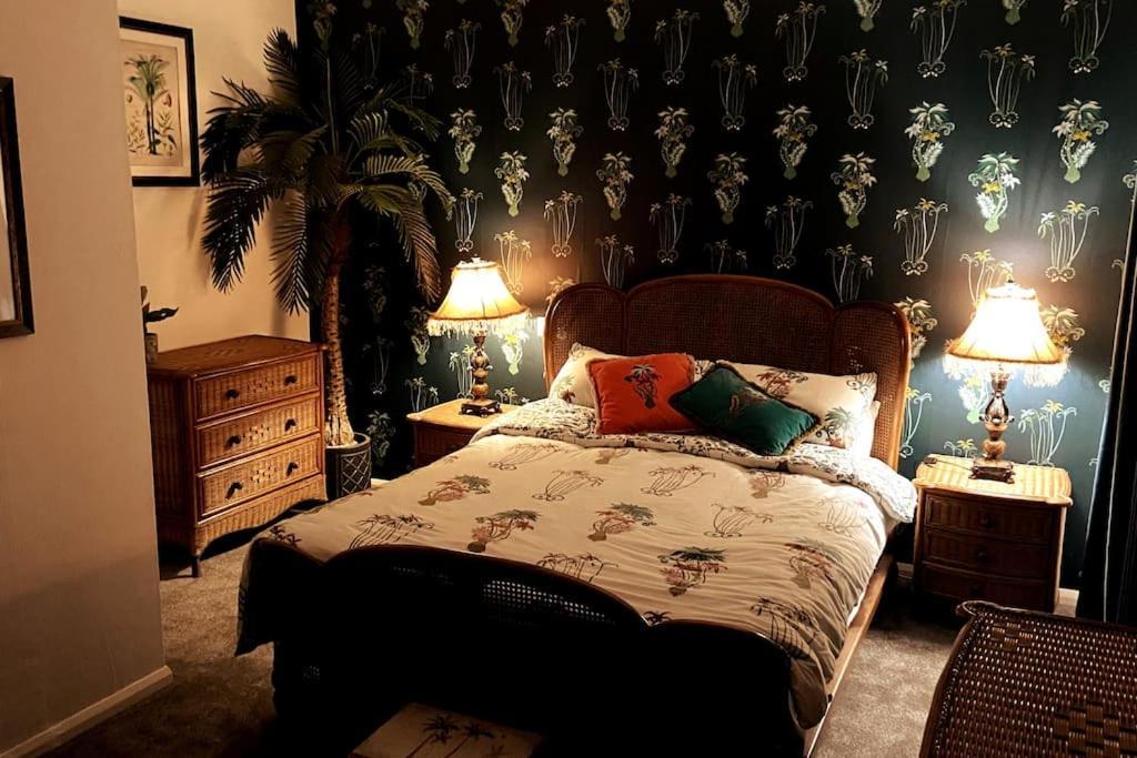 Palm View Luxury Botanical Themed With Sauna * St Austell