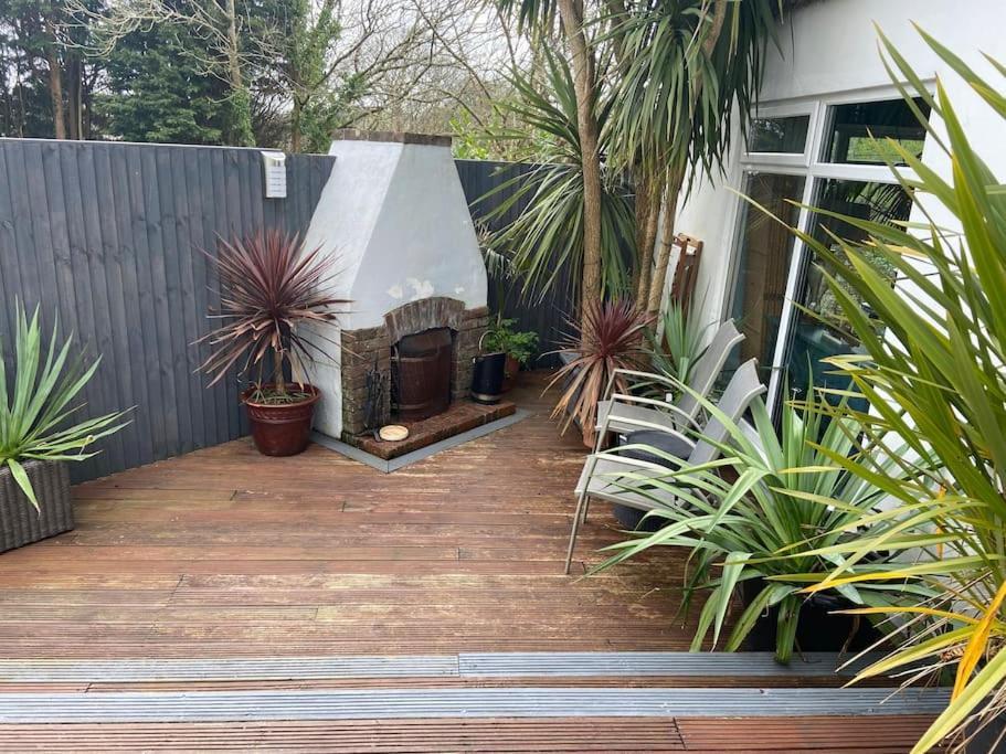 Apartment Palm View Luxury Botanical Themed With Sauna St Austell