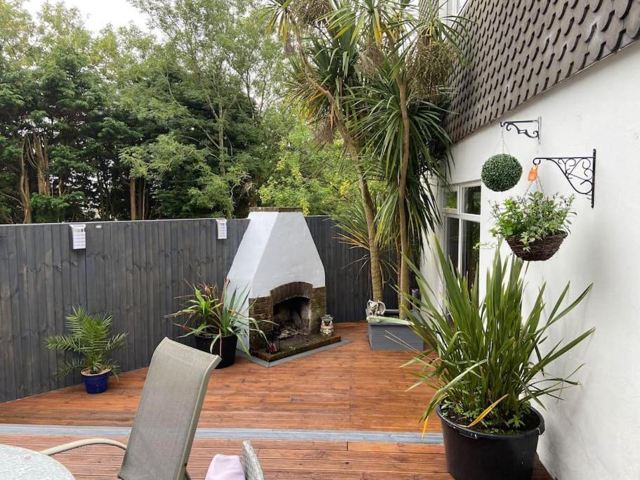 Palm View Luxury Botanical Themed With Sauna *