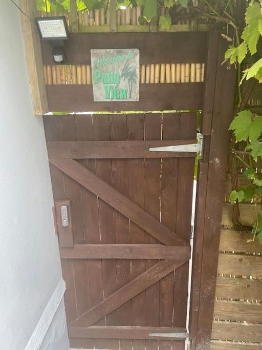 Apartment Palm View Luxury Botanical Themed With Sauna St Austell