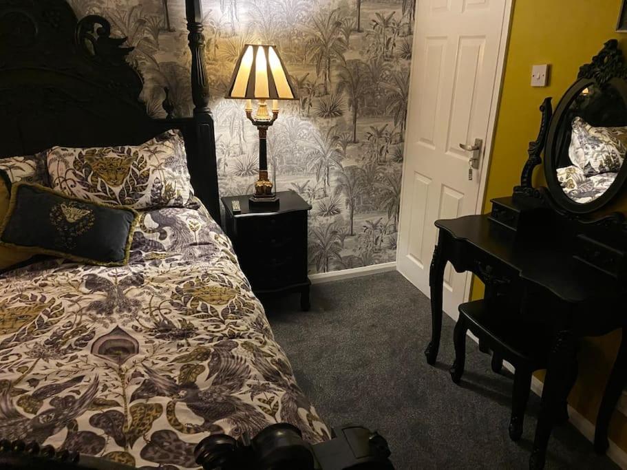 Apartment Palm View Luxury Botanical Themed With Sauna St Austell